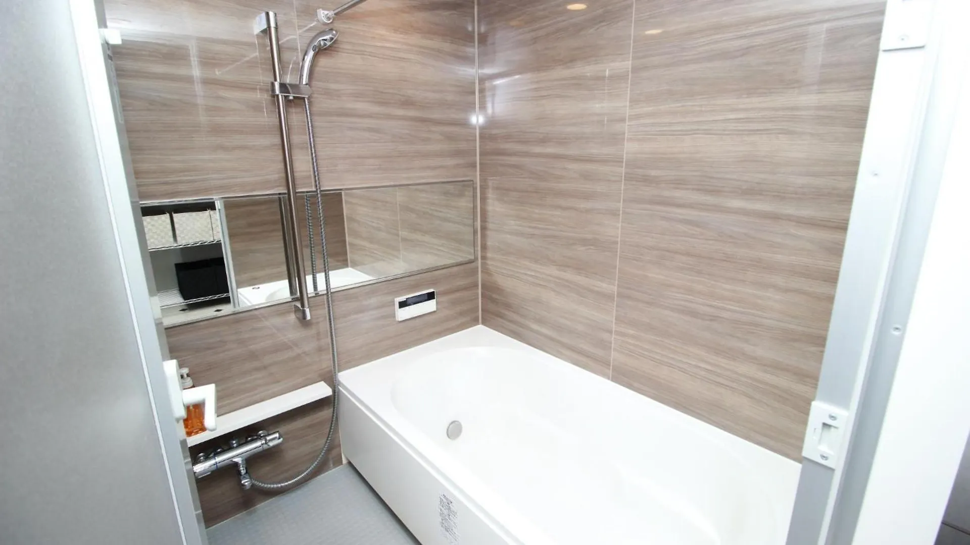 Atrium 5C, 6D, 9Th Floor - Vacation Stay 14674 Osaka Apartment